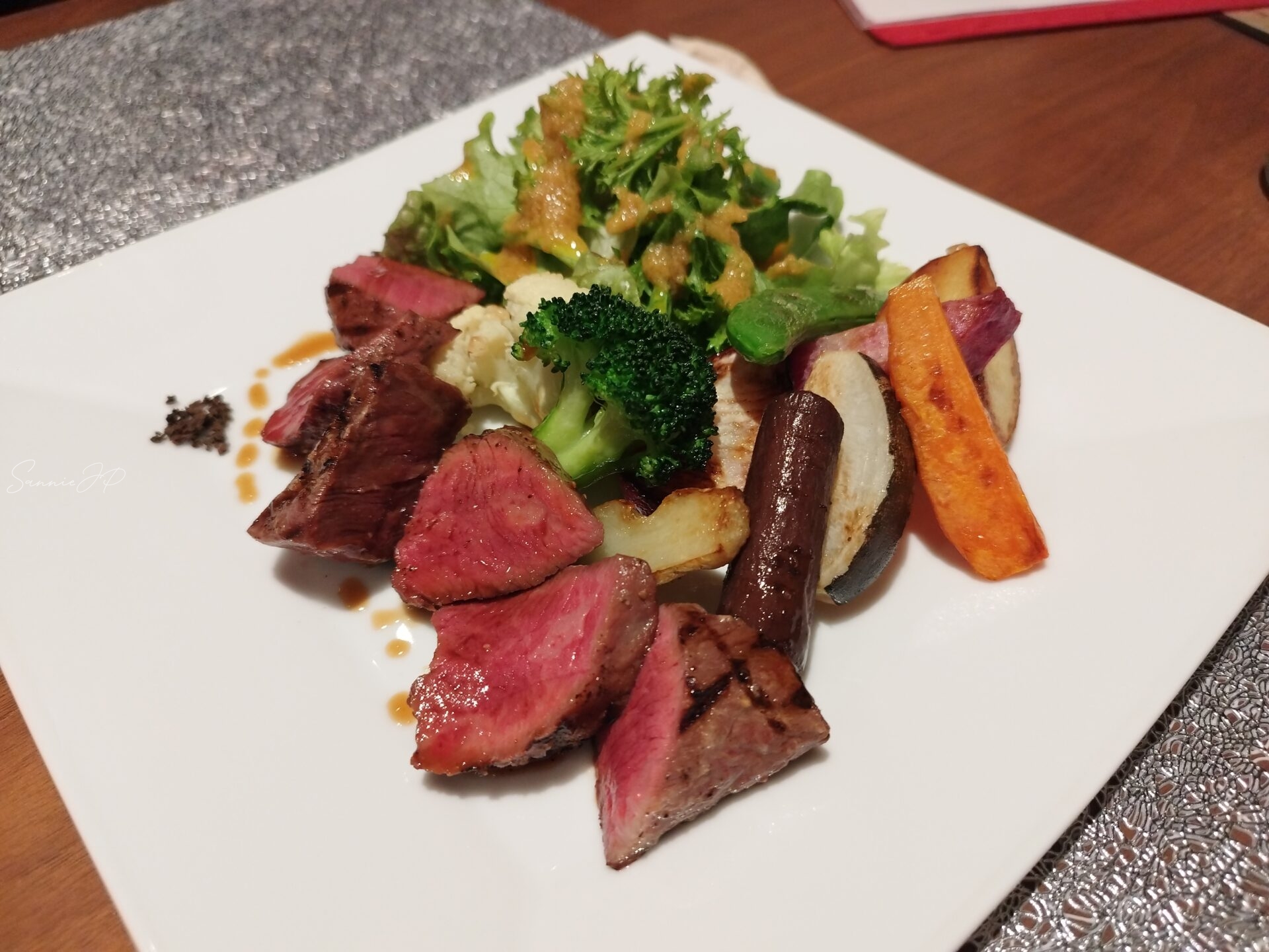 お肉料理