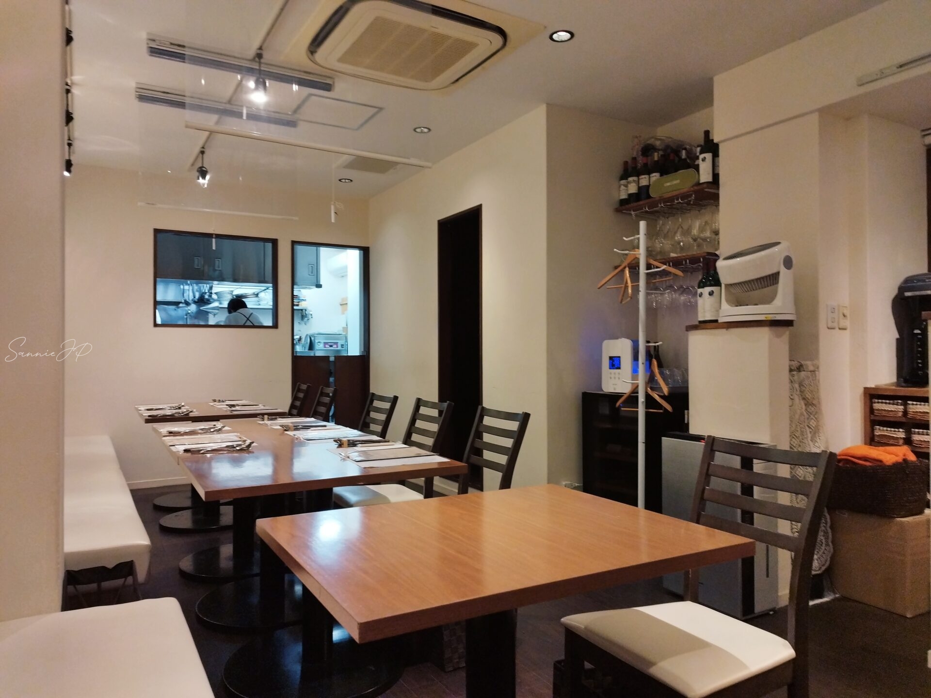 ラディーチェの店内