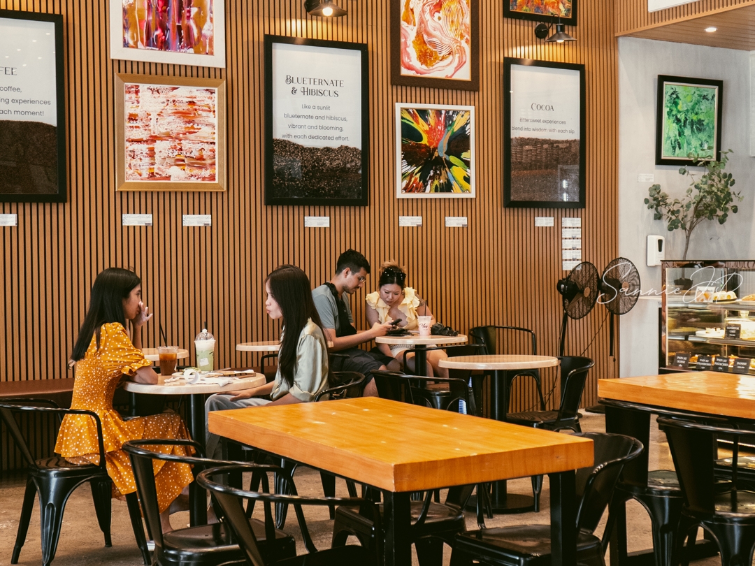 フィリピン・セブシティにあるカフェ「Everyday Coffee and Tea」の店内