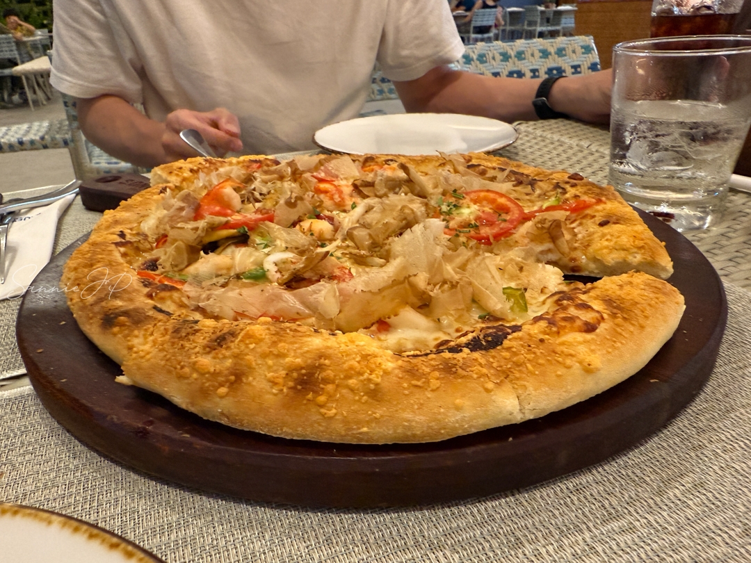 フィリピン セブ島 マクタン島 Bluewater Maribago Pizzeria Delfino's ピザ