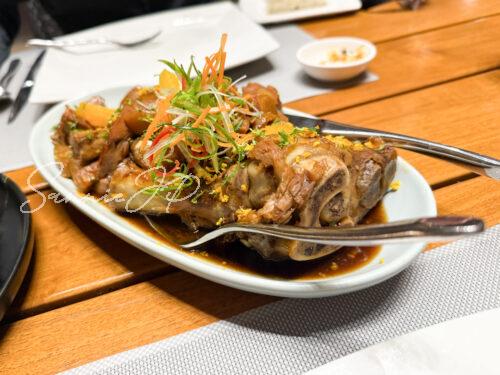 フィリピン セブ島 マクタン島 TheCoveLiveSeafoodRestaurant BluewaterMaribago 豚肉料理