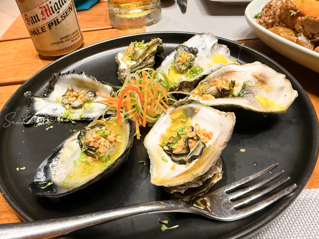 フィリピン セブ島 マクタン島 TheCoveLiveSeafoodRestaurant BluewaterMaribago 牡蠣