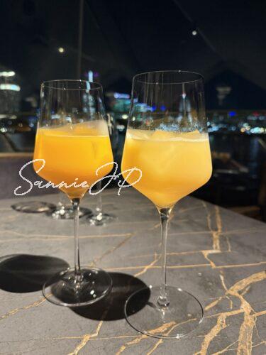 こっくりと濃厚なフルーツジュース