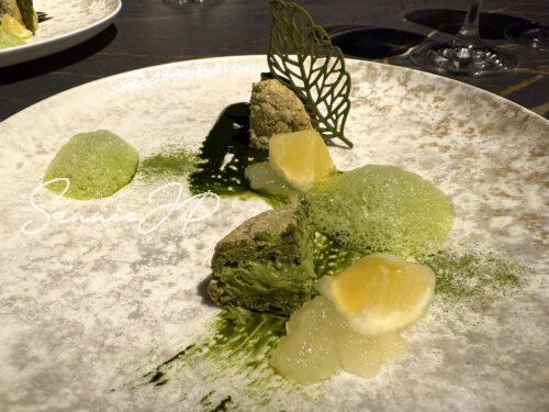 抹茶ダコワーズと向日夏のマリネ