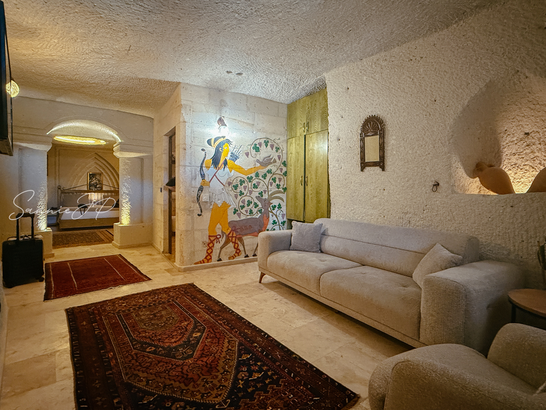 トルコ ギョレメ カッパドキア Majestic Cave Houseのリビングスペース