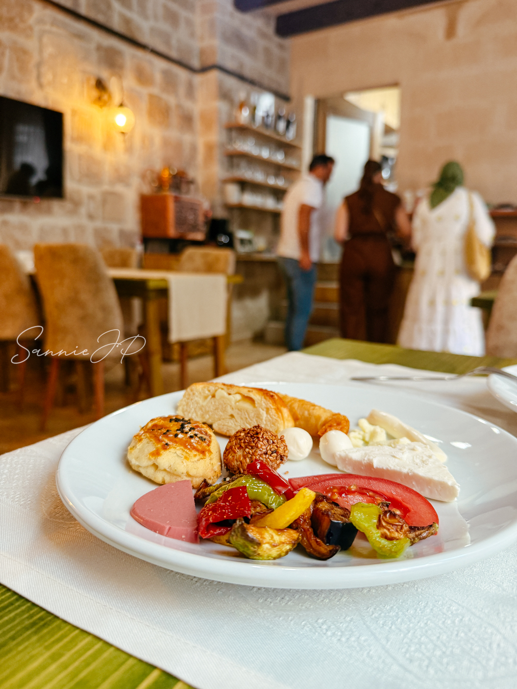 トルコ ギョレメ カッパドキア Majestic Cave Houseの朝食
