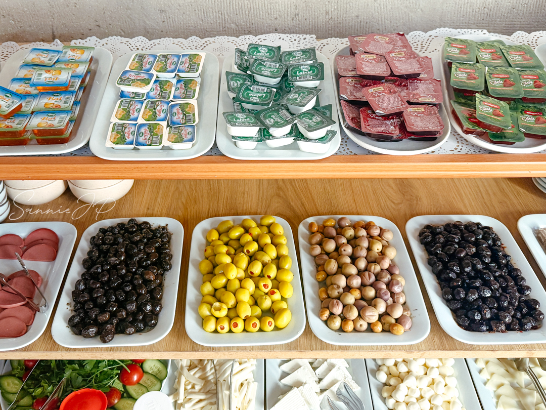 トルコ ギョレメ カッパドキア Majestic Cave Houseの朝食メニュー