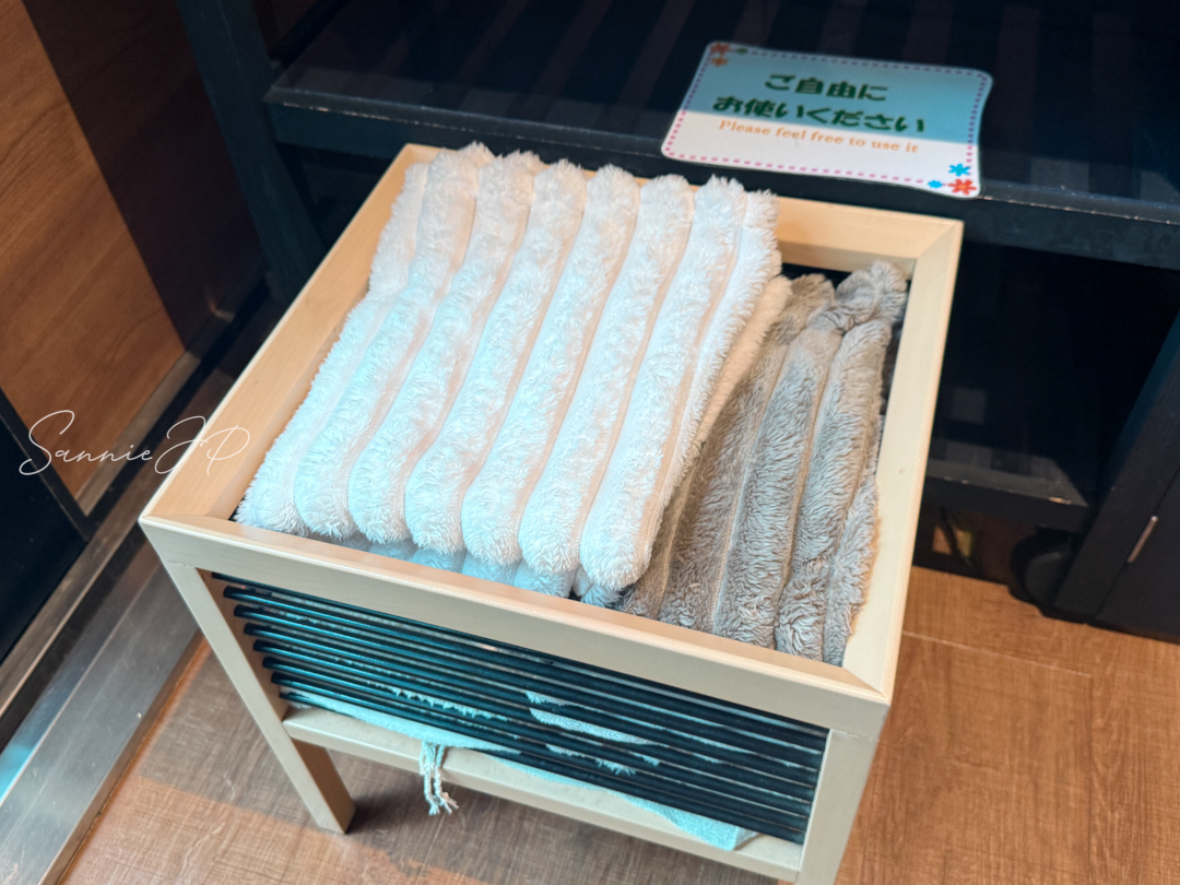 足拭きタオル｜足湯のあとに使える清潔なタオルが用意されている