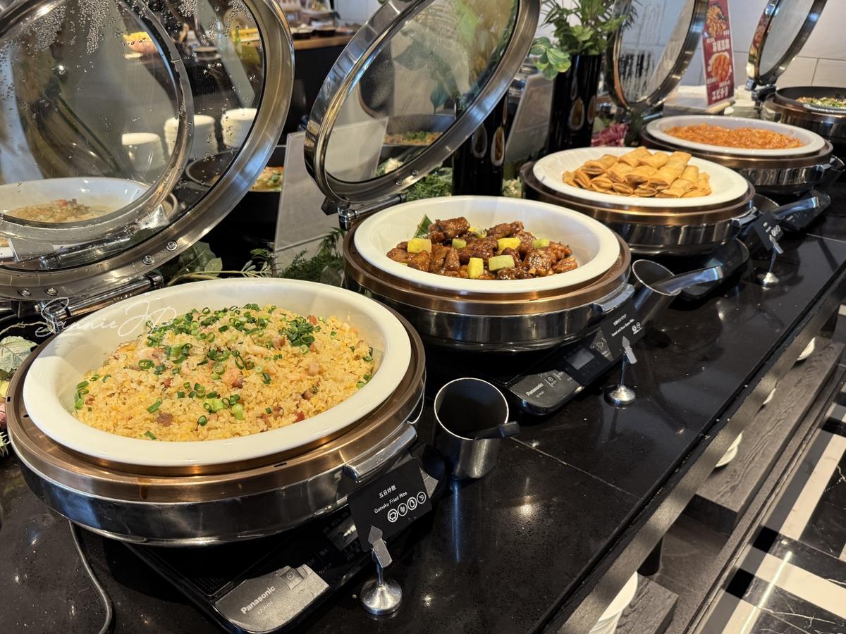Allday Dining Paradeのランチビュッフェで選んだ和洋中の料理