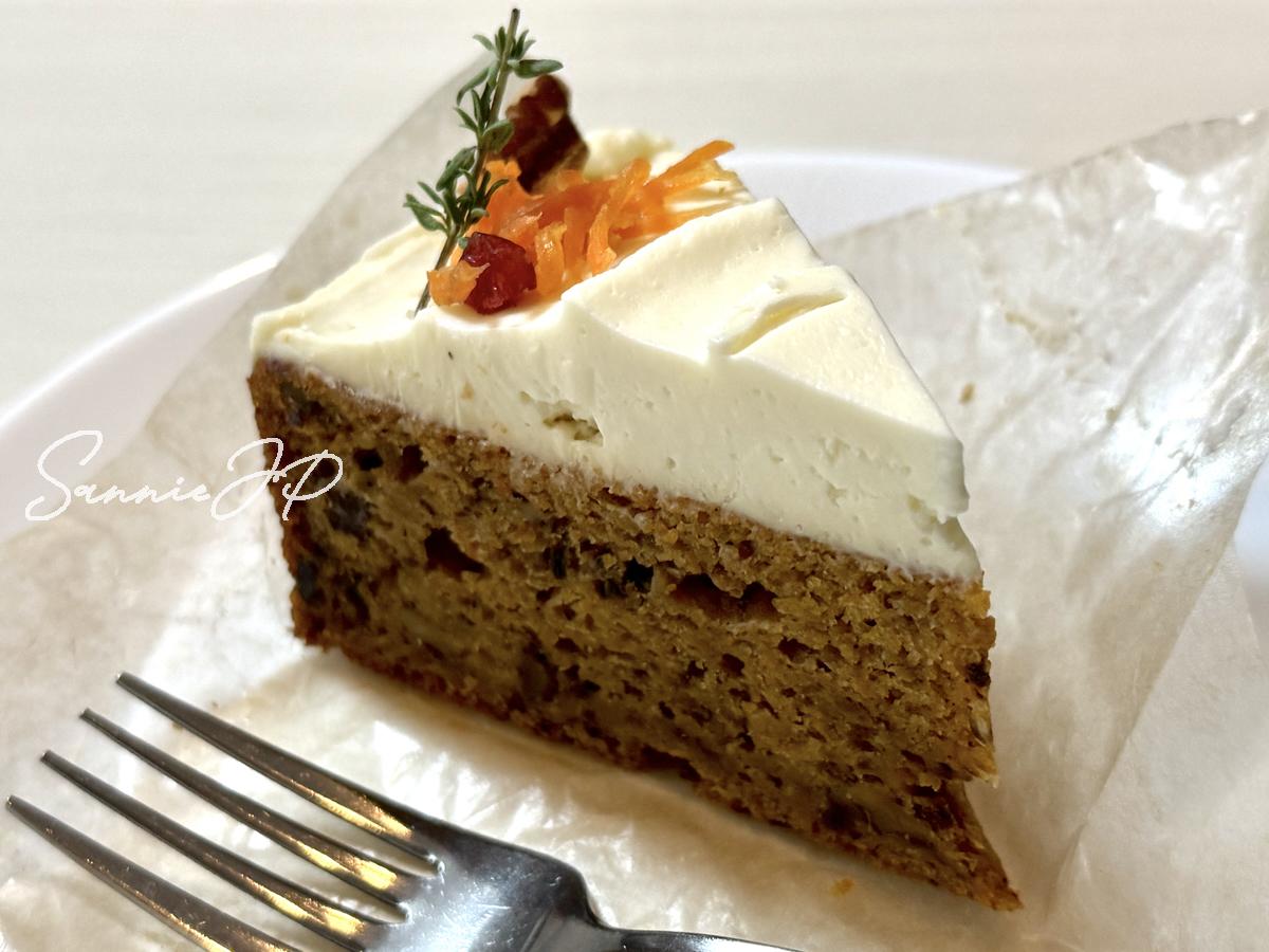 キャロットケーキ
