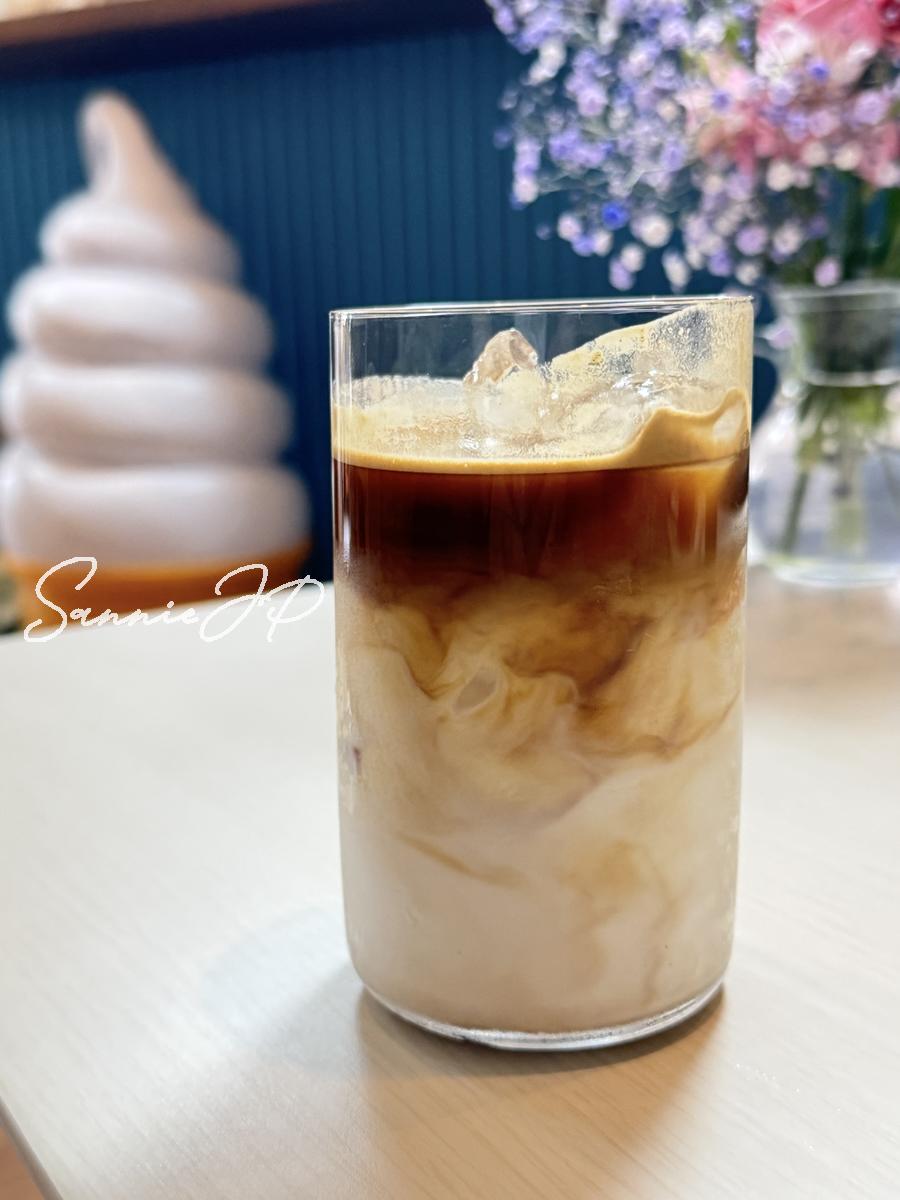 アイスカフェラテ
